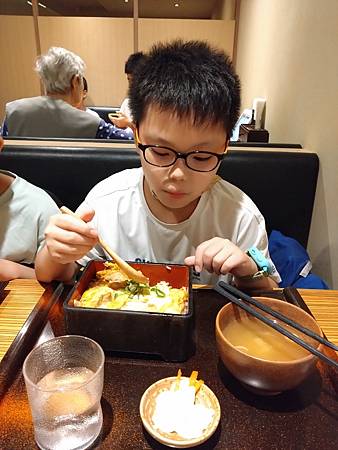 DSC_0389.JPG DSC_0389.JPG