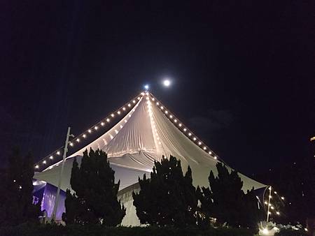 中秋連假奇妙開始平靜結束