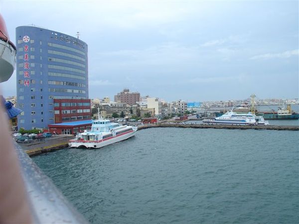 20070605-8i_250.jpg