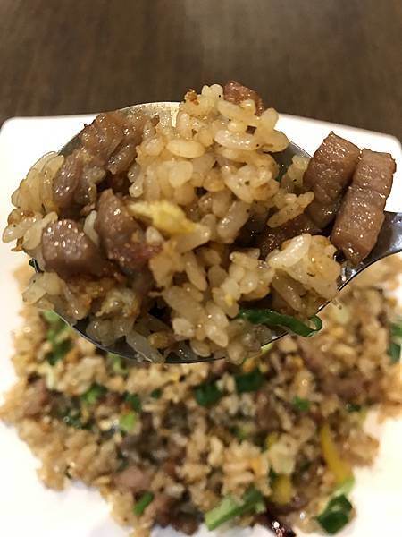 IMG_2083.JPG IMG_2083.JPG