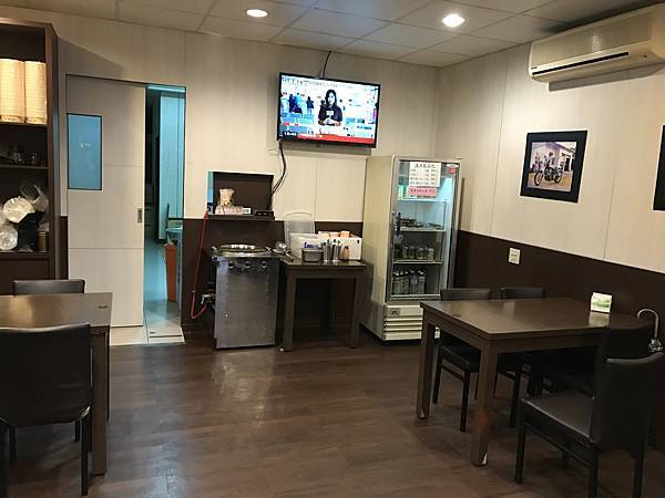 IMG_1754.JPG IMG_1754.JPG