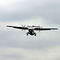復興航空B-22801  降落