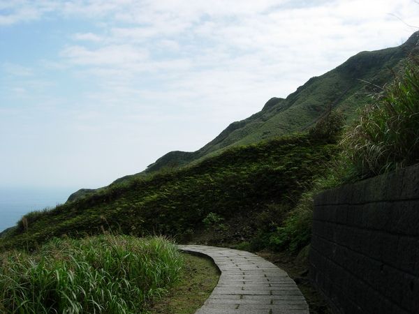 往茶壺山路上