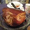 Thanksgiving dinner-德國豬腳.JPG