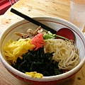 Amy 吃的爽口涼麵.JPG