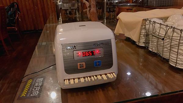 IMG_1376.JPG IMG_1376.JPG