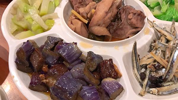 IMG_1380.JPG IMG_1380.JPG