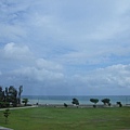 濱海公園藍天海水配綠地