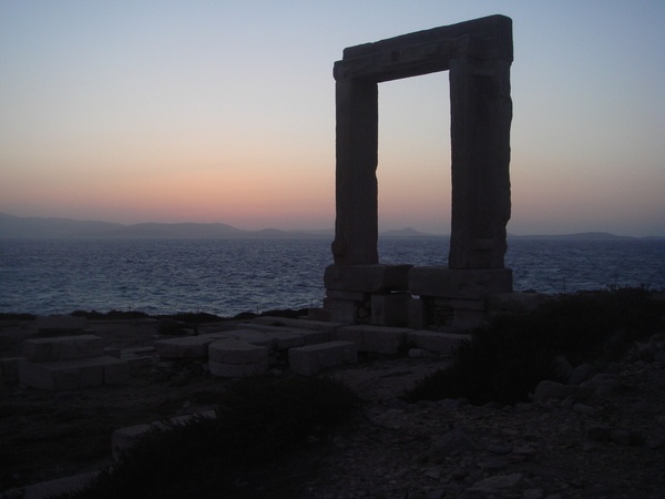 在 Temple of Apollo 上看夕陽