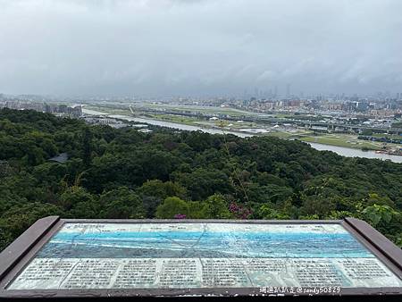 Photo 2020-12-8, 09 04 07_batch.jpg Photo 2020-12-8, 09 04 07_batch.jpg