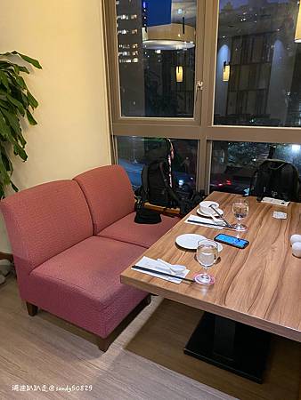 Photo 2020-12-20, 17 34 00_batch.jpg Photo 2020-12-20, 17 34 00_batch.jpg