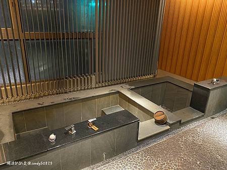 Photo 2020-12-20, 19 52 58_batch.jpg Photo 2020-12-20, 19 52 58_batch.jpg