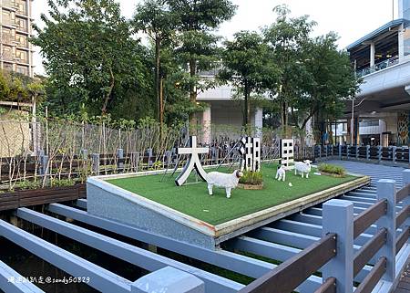 Photo 2020-12-26, 16 42 13_batch.jpg