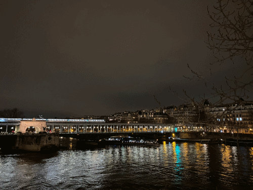 法國。巴黎// 艾菲爾鐵塔夜景。戰神廣場->耶拿橋->塞納河 法國。巴黎// 艾菲爾鐵塔夜景。戰神廣場->耶拿橋->塞納河