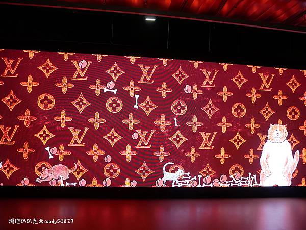 法國。巴黎// 塞納河左岸半日遊：莎士比亞書店->聖母院->