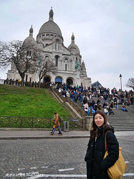 法國。巴黎// 蒙馬特半日遊:愛牆->聖心堂->小丘廣場-> 法國。巴黎// 蒙馬特半日遊:愛牆->聖心堂->小丘廣場->