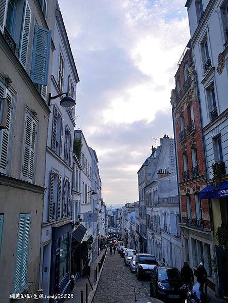 法國。巴黎// 蒙馬特半日遊:愛牆->聖心堂->小丘廣場-> 法國。巴黎// 蒙馬特半日遊:愛牆->聖心堂->小丘廣場->