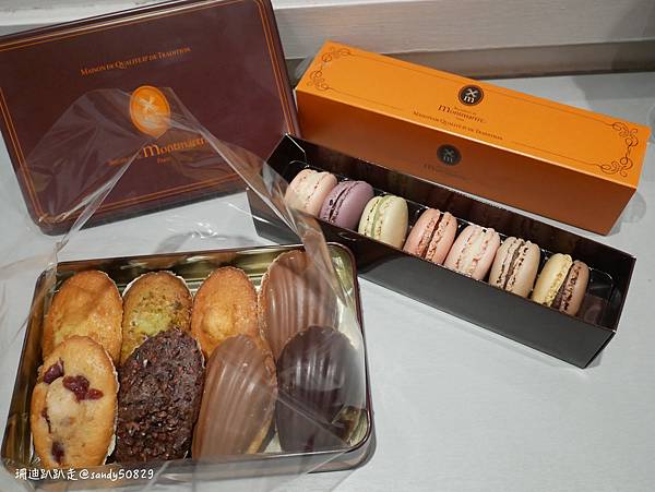 法國。巴黎// 蒙馬特半日遊:愛牆->聖心堂->小丘廣場-> 法國。巴黎// 蒙馬特半日遊:愛牆->聖心堂->小丘廣場->