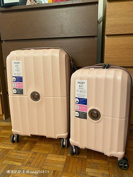 法國。巴黎// 漫步塞納河畔。鐵塔->亞歷山大三世橋->協和 法國。巴黎// 漫步塞納河畔。鐵塔->亞歷山大三世橋->協和