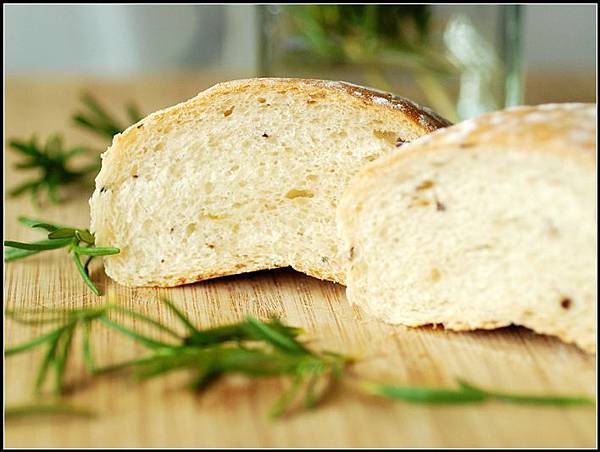 06法國橄欖麵包.jpg