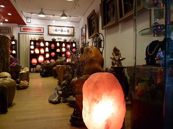 鹽燈招正桃花、好姻緣,象山第一站玫瑰鹽燈專賣店 鹽燈招正桃花、好姻緣,象山第一站玫瑰鹽燈專賣店