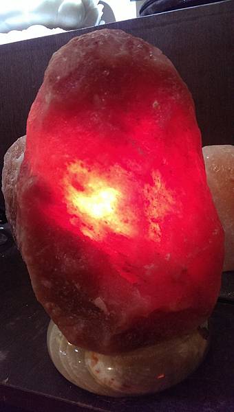 鴿血紅鹽燈 鴿血紅鹽燈