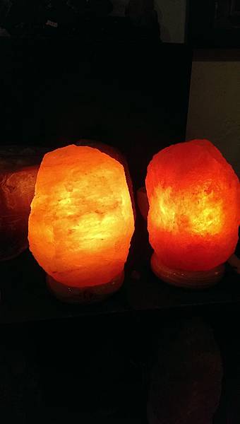 鹽燈粉絲團 愛無國界 鹽燈粉絲團 愛無國界