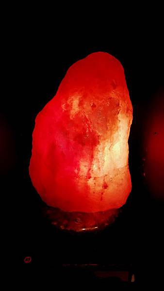 玫瑰鹽燈 鴿血紅鹽燈 鹽燈美女 玫瑰鹽燈 鴿血紅鹽燈 鹽燈美女