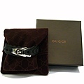 【GUCCI】黑色soft皮革編織銀扣手環7200.jpg