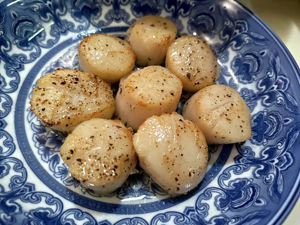 香煎干貝、螞蟻上樹、粉蒸肉