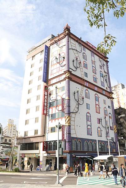 『住宿』台中車站旁充滿童趣的旅店~挪威森林行旅1號店