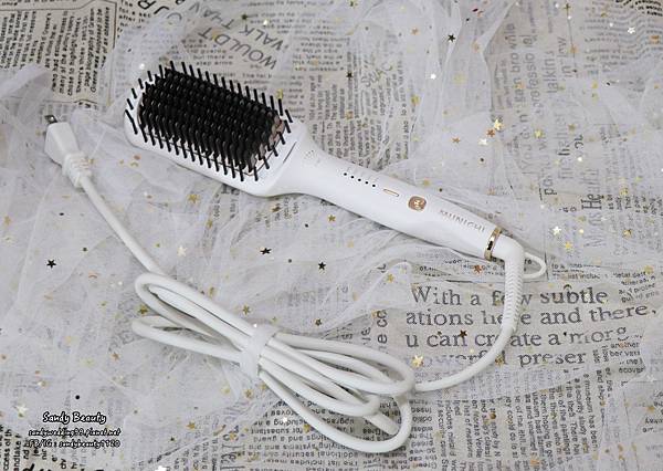 IMG_6257.jpg 仙蒂小姐愛漂亮:MUNICHI 沐尼黑 ION負離子溫控直髮梳 直捲兩用搭配MCH陶瓷防燙梳