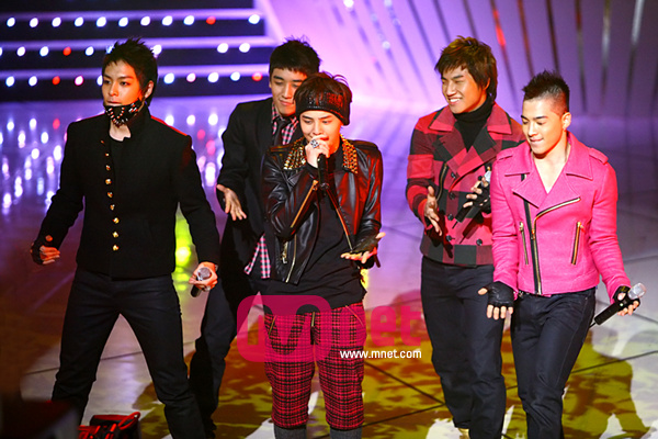 M Countdown 03.jpg