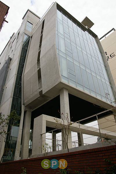 YG BUILDING 6.jpg