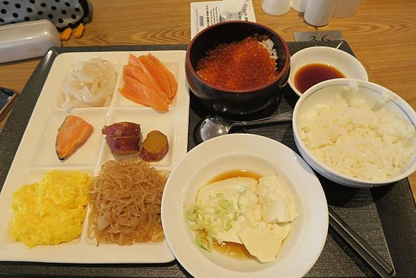 北海道函館住宿：函館国際ホテル 冬季花火節＆爽度爆表早餐