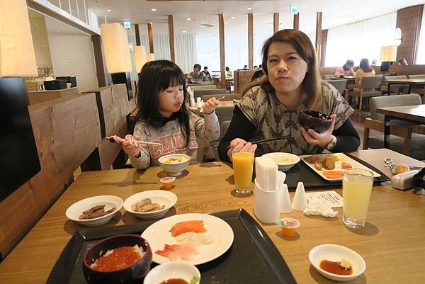 北海道函館住宿：函館国際ホテル 冬季花火節＆爽度爆表早餐