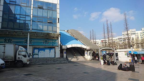 DSC_1351.JPG DSC_1351.JPG