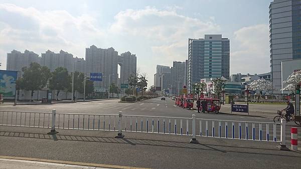 DSC_1390.JPG DSC_1390.JPG