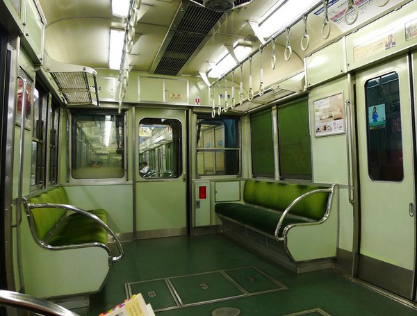 烏丸線.jpg 烏丸線.jpg