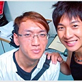 幫他徵男友~雖然有了!! 哈