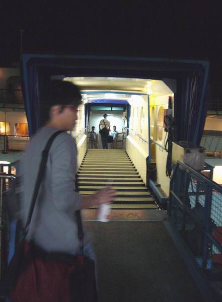 9:30上船了~