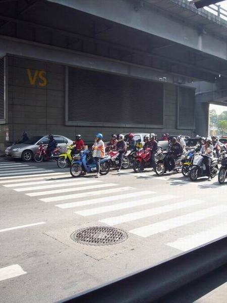 MRT / Silom