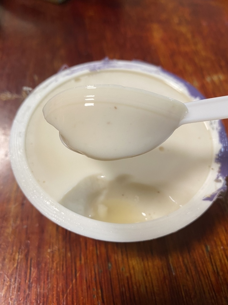 銀波布丁崑大店 香芋奶酪 銀波布丁崑大店 菜單 布丁冰沙 香芋奶酪 日式焦糖布丁 芝麻奶酪 zoe搜世界