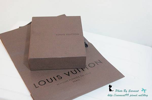 LOUIS VUITTON-1.JPG