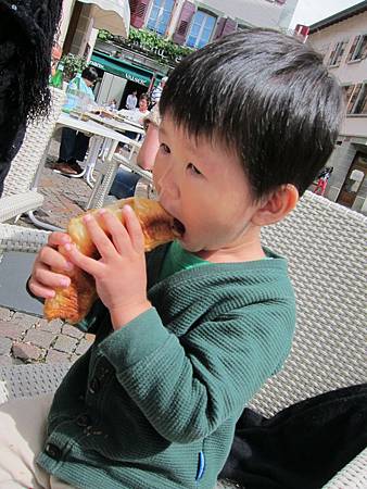 IMG_2828.JPG IMG_2828.JPG