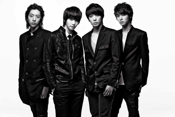 CNBLUE