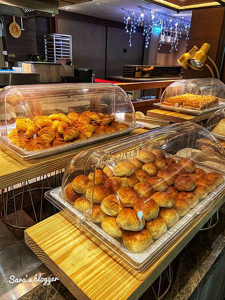 E3E1F7FC-43C3-4A8D-8850-03F59F3F3B61.jpeg E3E1F7FC-43C3-4A8D-8850-03F59F3F3B61.jpeg