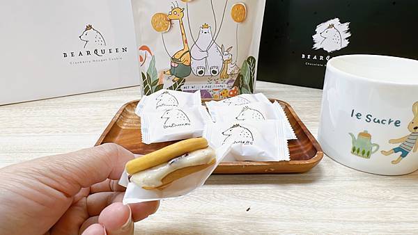 好物分享-熊后,最好的都與你分享!蔓越莓恬心餅,一起分享美好 好物分享-熊后,最好的都與你分享!蔓越莓恬心餅,一起分享美好