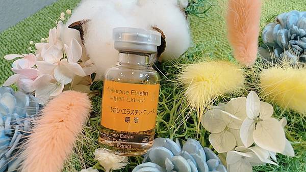 好物分享:夏日補水的秘密武器!使用BBLab杏仁酸奈米柔光煥 好物分享:夏日補水的秘密武器!使用BBLab杏仁酸奈米柔光煥