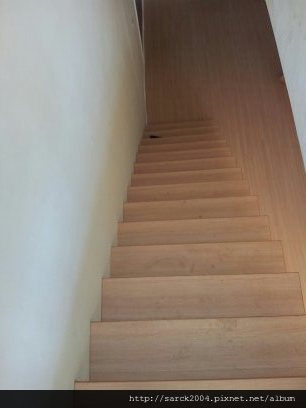 2012*新竹市住家樓梯木地板施工作品@品名:愛爾斯@海島型超耐磨木地板